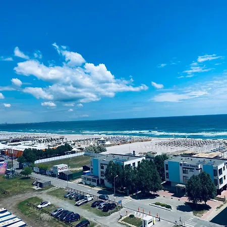 David Summerland Aparament Nord Mamaia