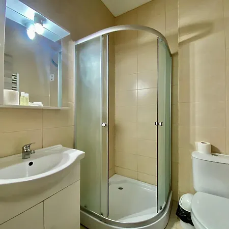 David Summerland Aparament Nord