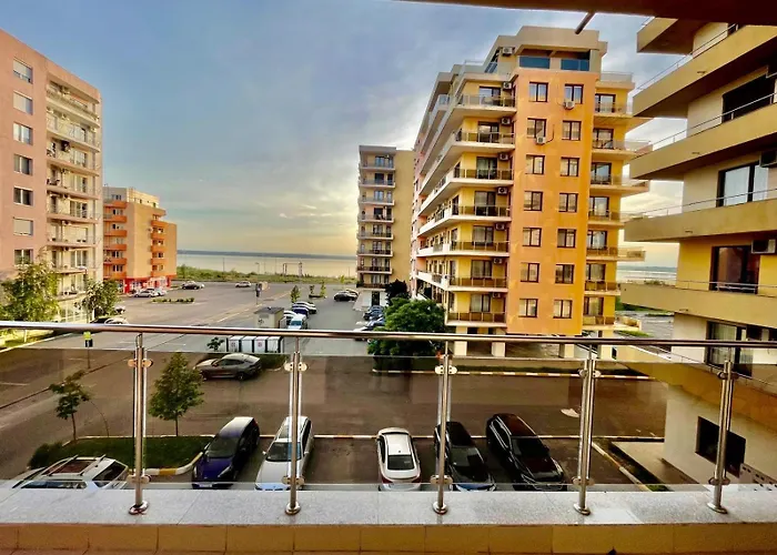 David Summerland Aparament Nord Apartman Mamaia