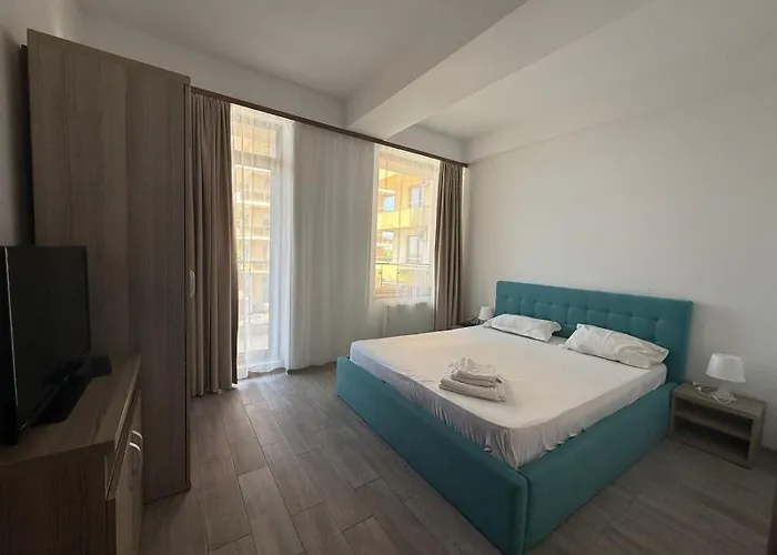 David Summerland Aparament Nord Mamaia